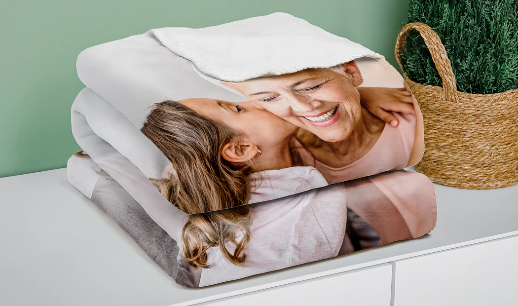 Printerpix photo blanket with photos of family